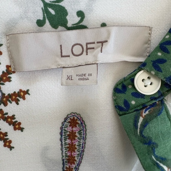 LOFT Cream and Green Patterned Blouse XL - Picture 6 of 6